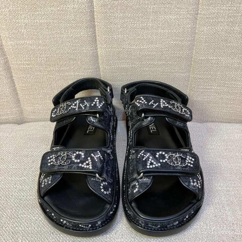 Женские сандалии Chanel со стразами