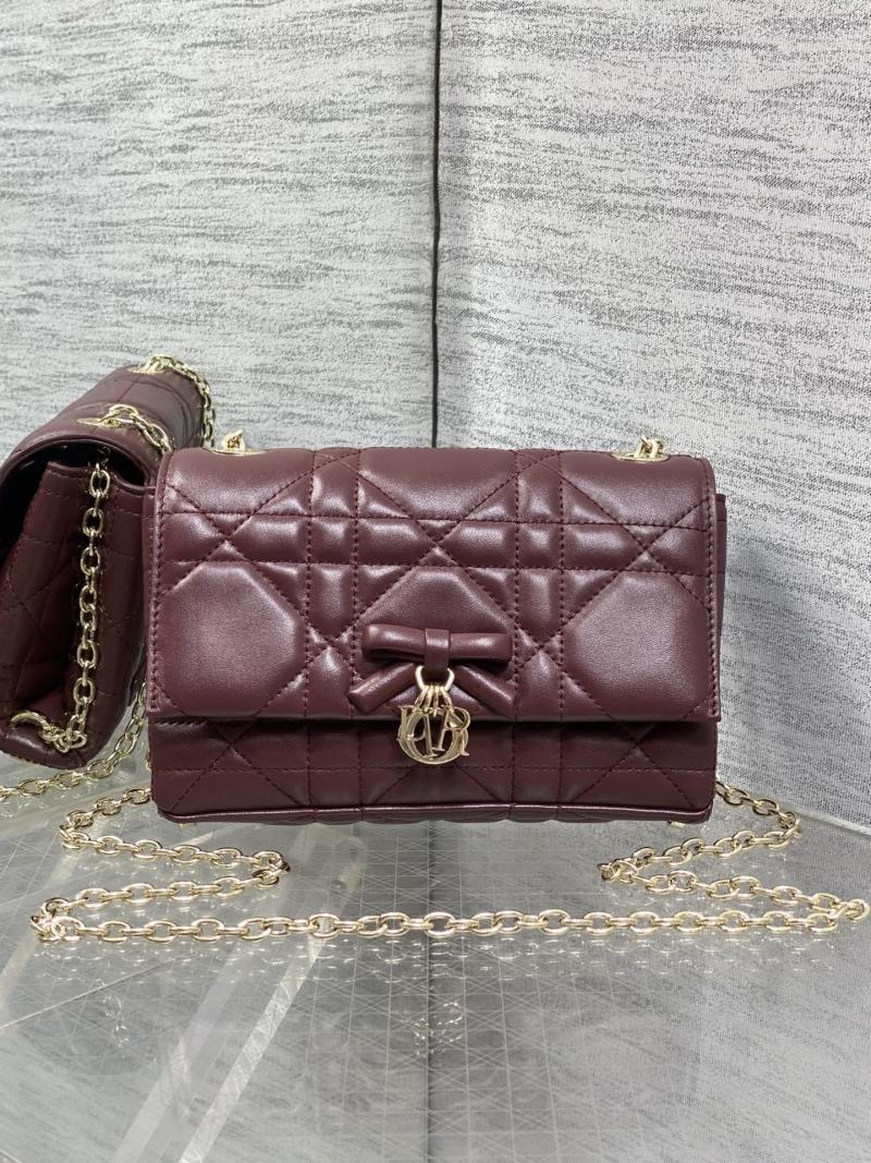Сумка Dior бордовая с цепочкой