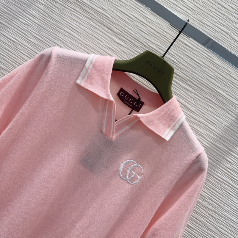 Свитер классический розовый Gucci из шерсти