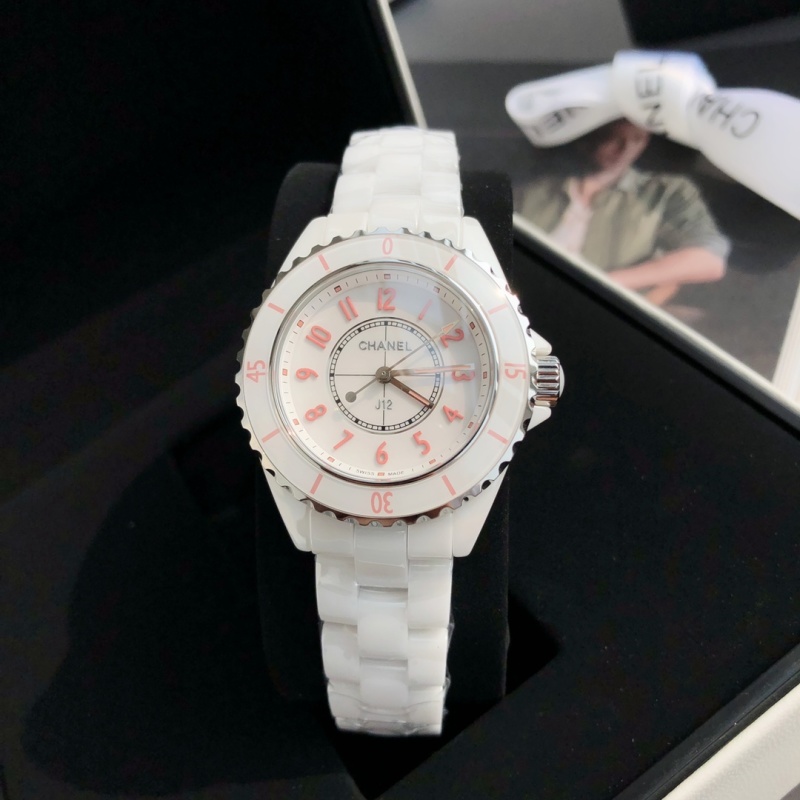 Часы Chanel