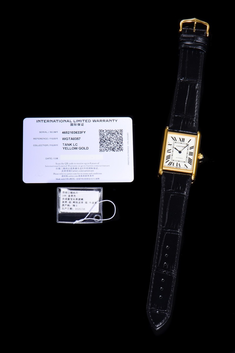 Часы Cartier Tank LC