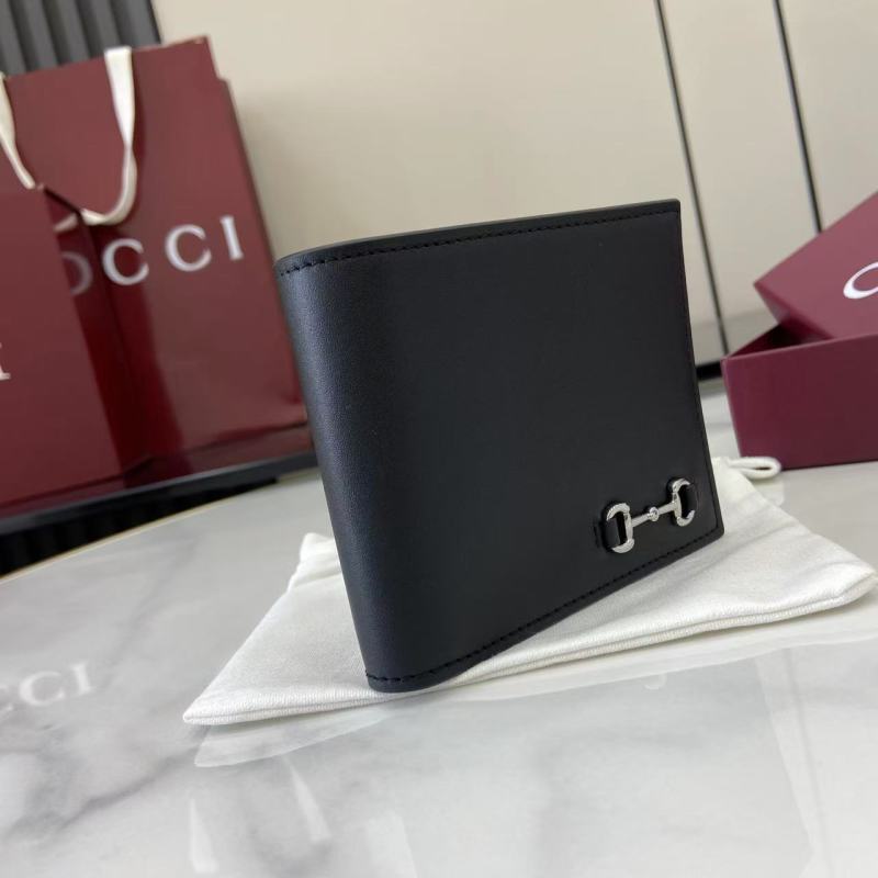 Портмоне Gucci с металлической фурнитурой