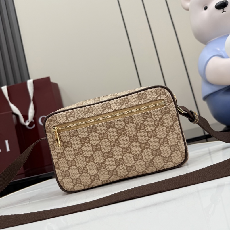 Сумка-кроссбоди Gucci с монограммой