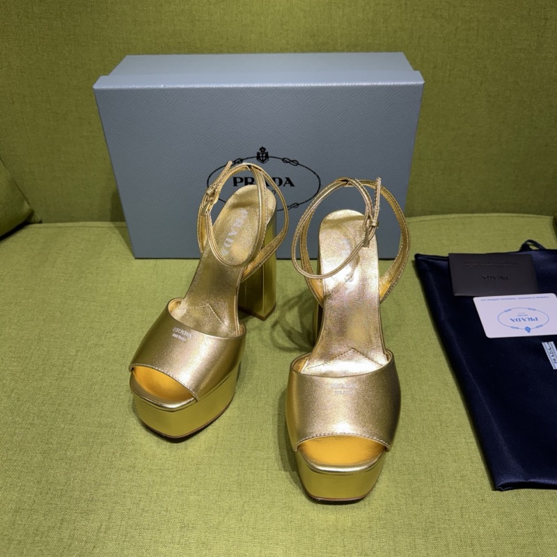 Золотые женские босоножки на высоком каблуке Prada