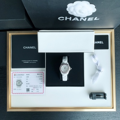 Часы Chanel