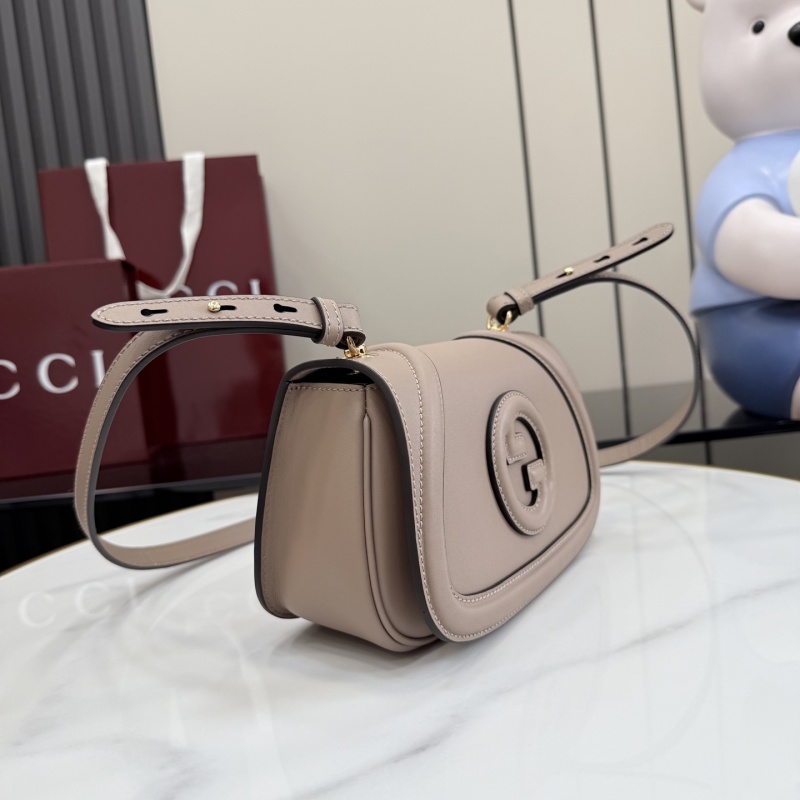 Сумка Gucci с логотипом GG