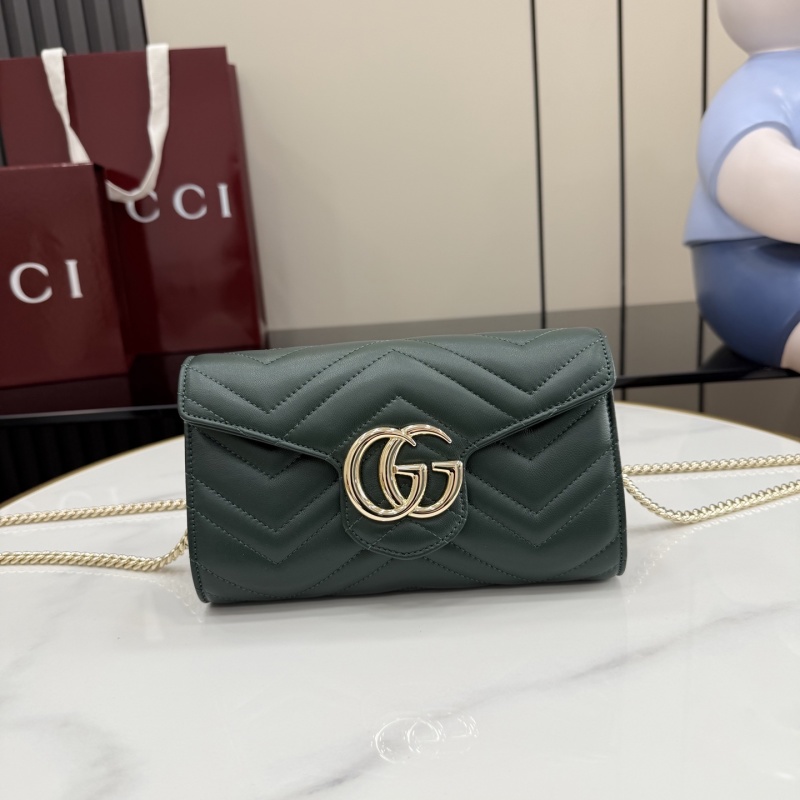 Сумка-клатч Gucci Green GG Marmont