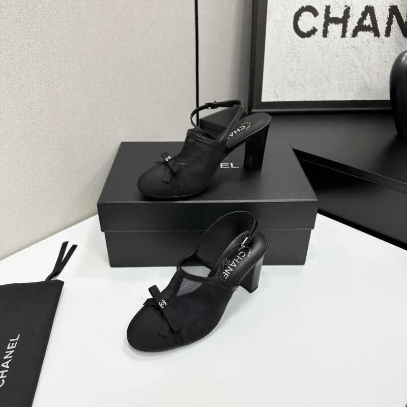Женские черные туфли на высоком каблуке Chanel