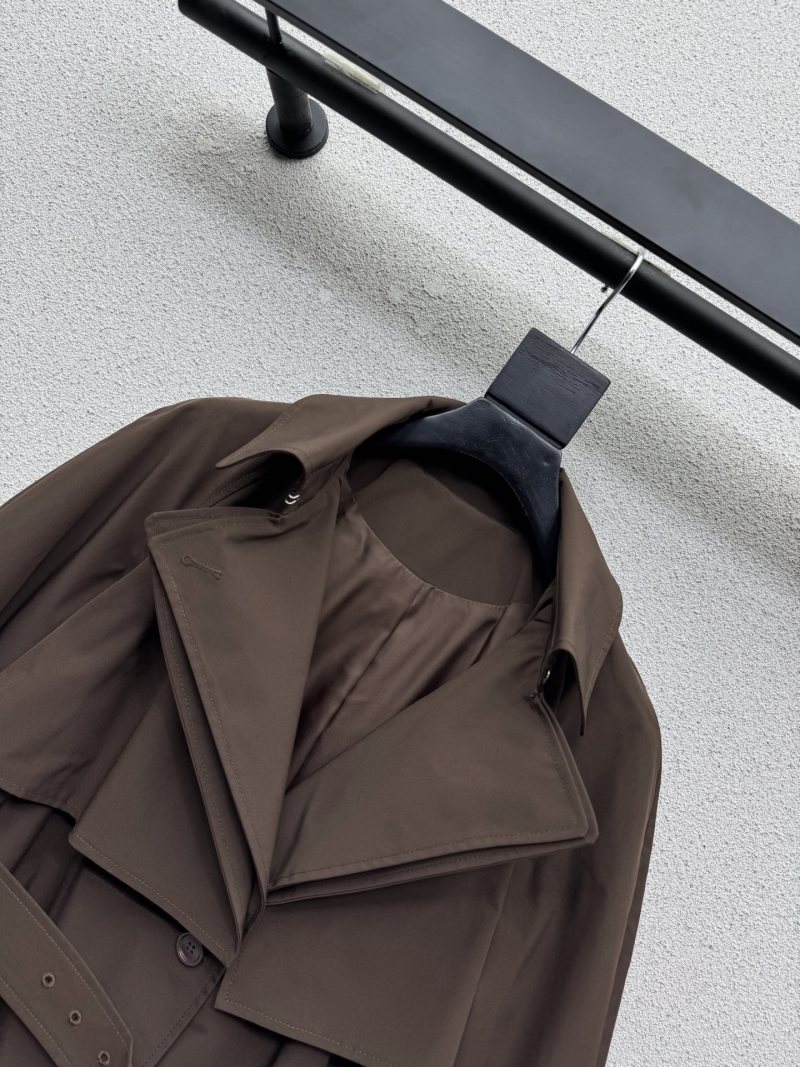 Лёгкая куртка с капюшоном Loewe