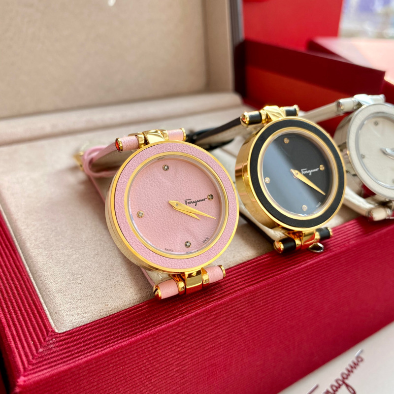 Часы Ferragamo