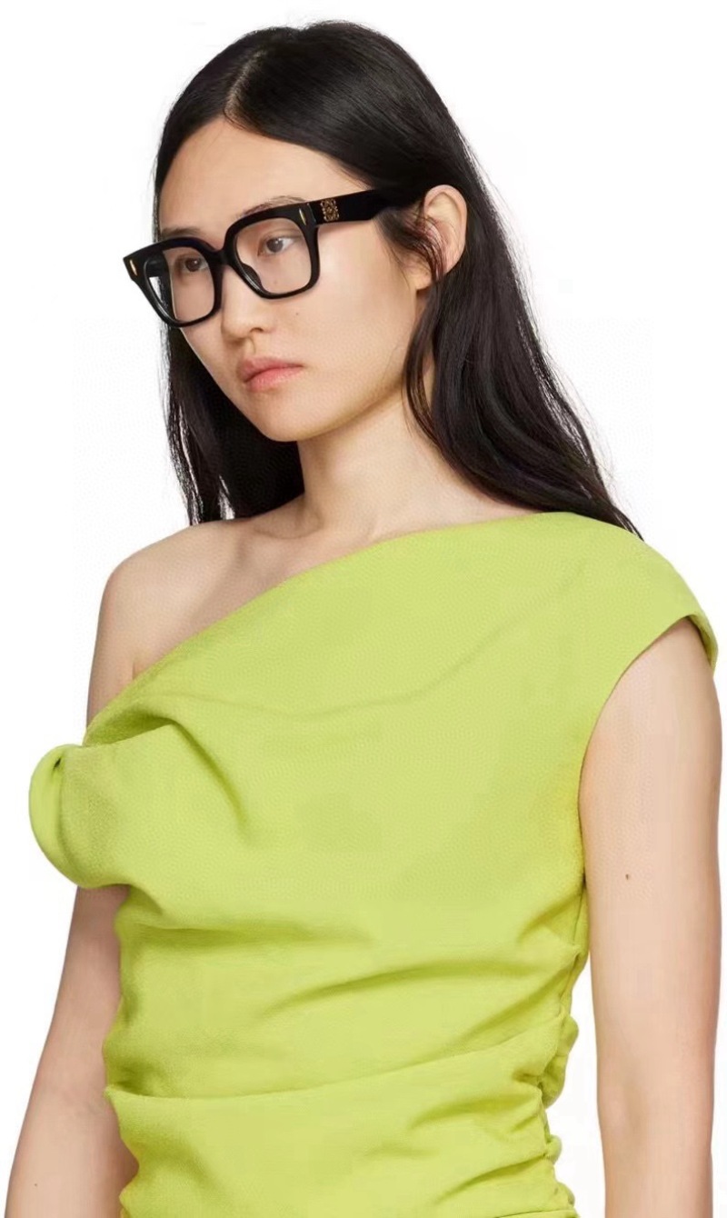 Очки Loewe модель LW50069I