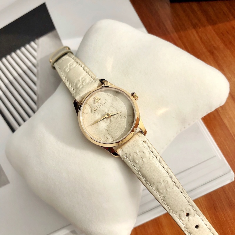 Часы Gucci