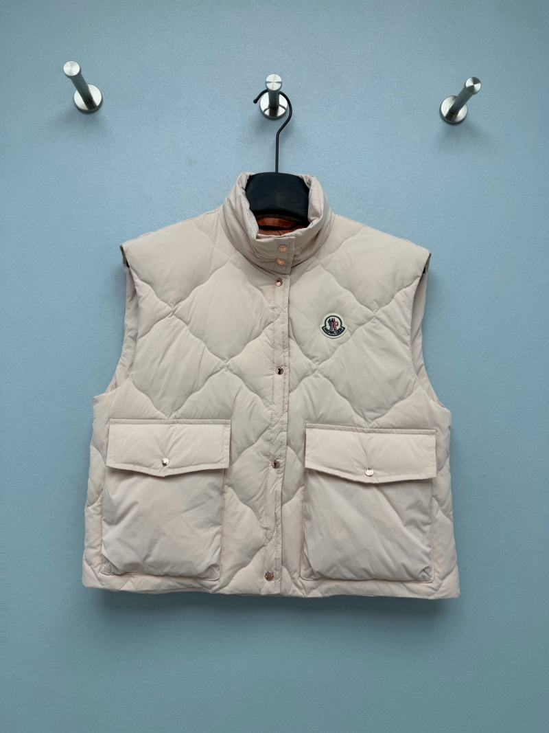 Жилет Moncler с логотипом