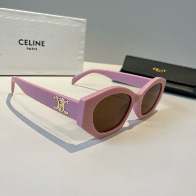 Солнцезащитные очки Celine пудровые