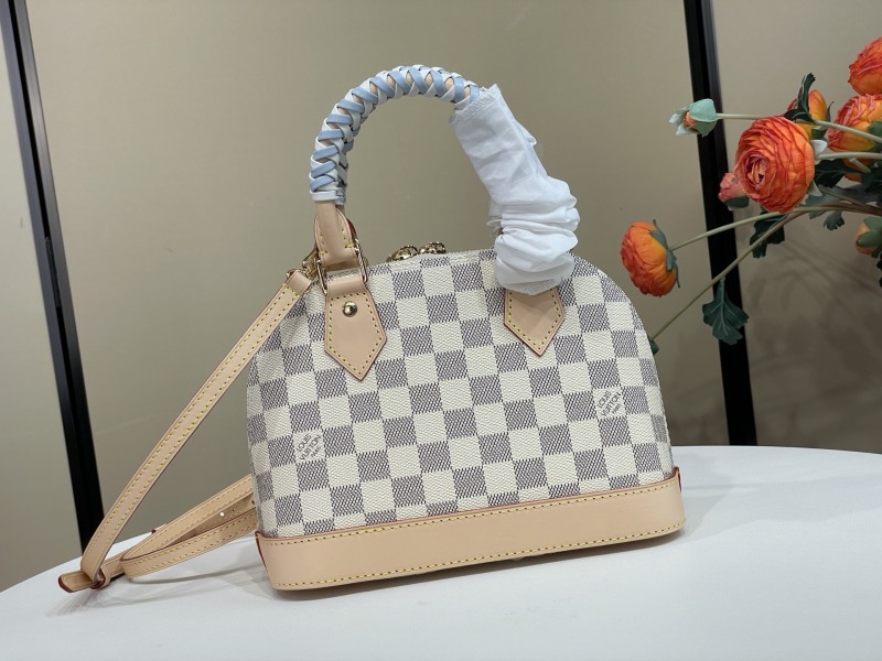 Сумка Louis Vuitton с Damier Azur
