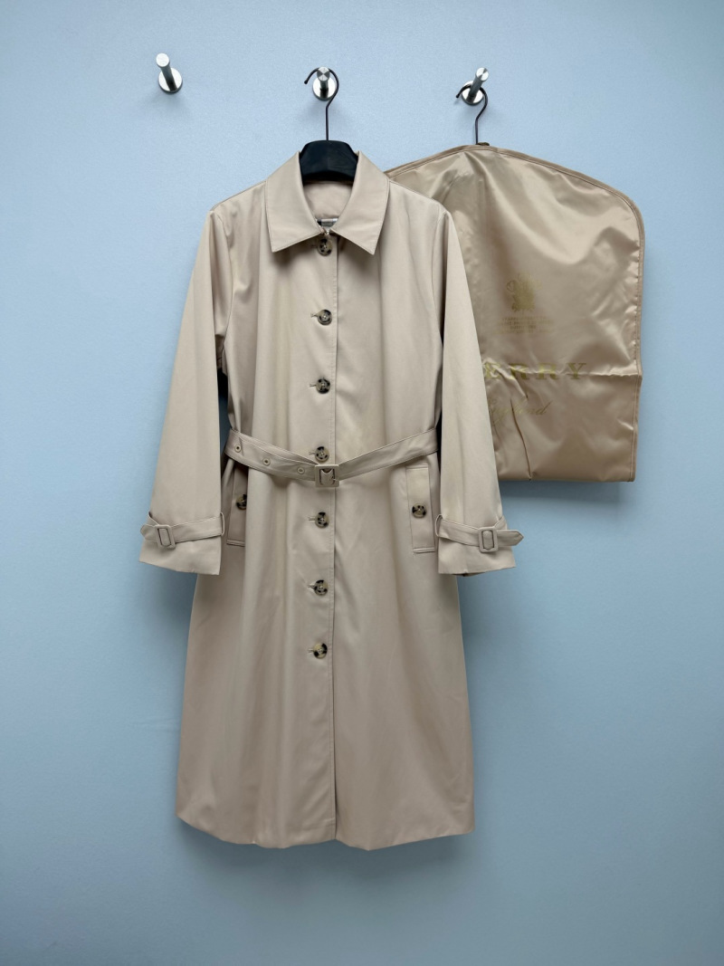 Классическое пальто Burberry с поясом