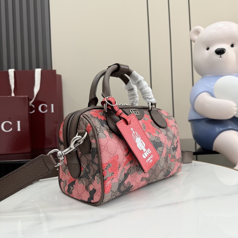 Сумка Gucci с принтом GG