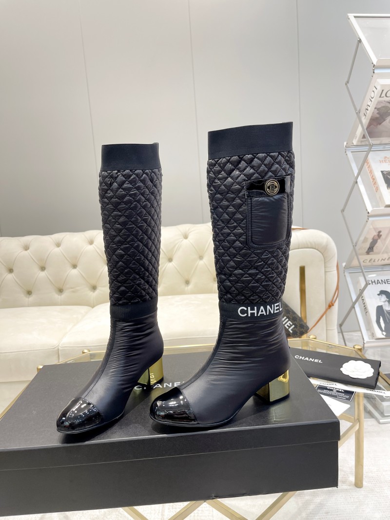 Женские ботильоны Chanel с логотипом и квадратным носком черного цвета