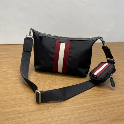 Сумка кросс-боди Bally Code с полосатым декором