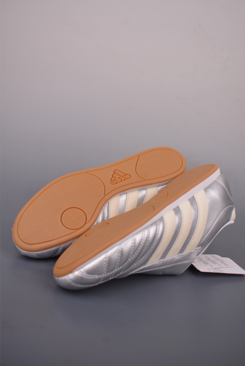 Кроссовки Adidas Taekwondo Low