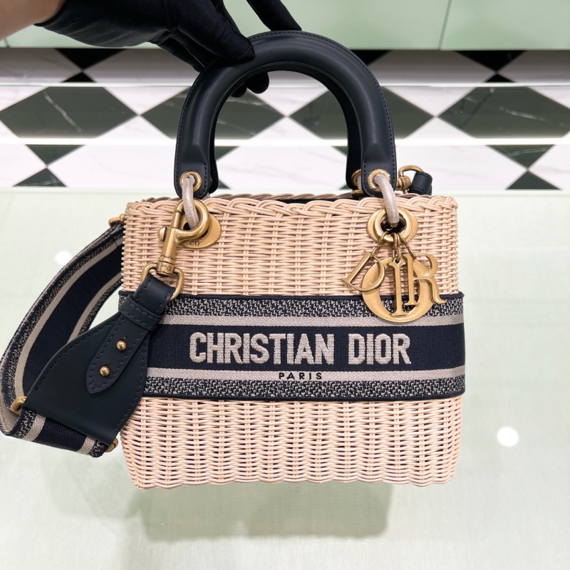 Плетеная женская сумка через плечо в стиле Lady Dior