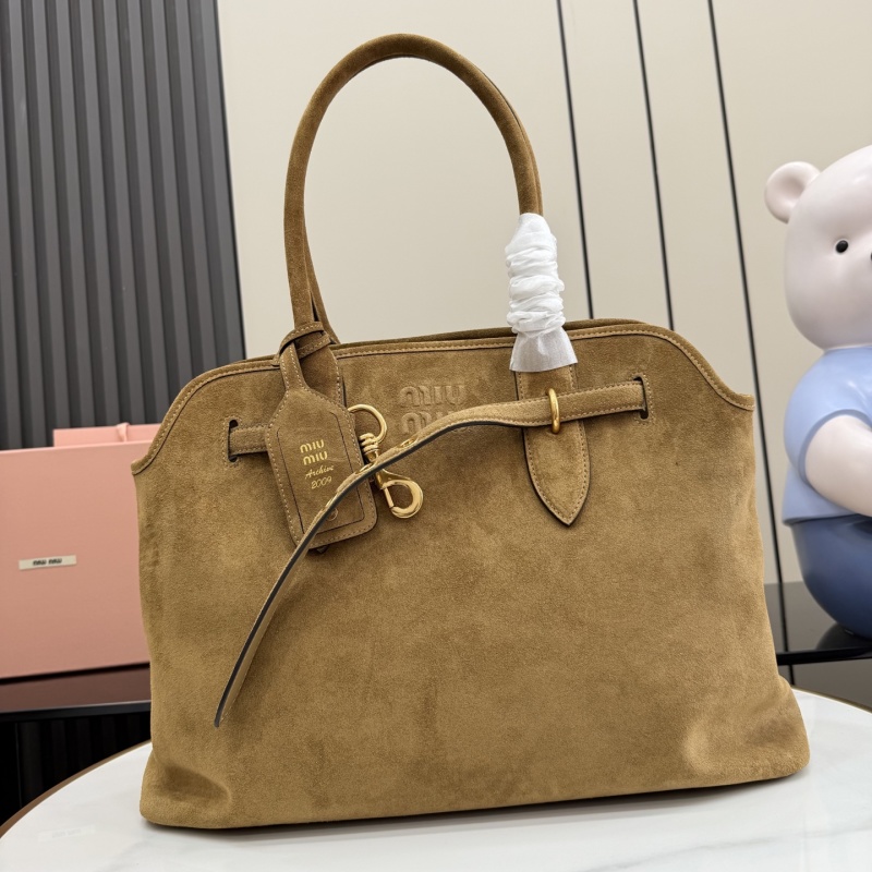 Сумка-тоут Miu Miu из замши