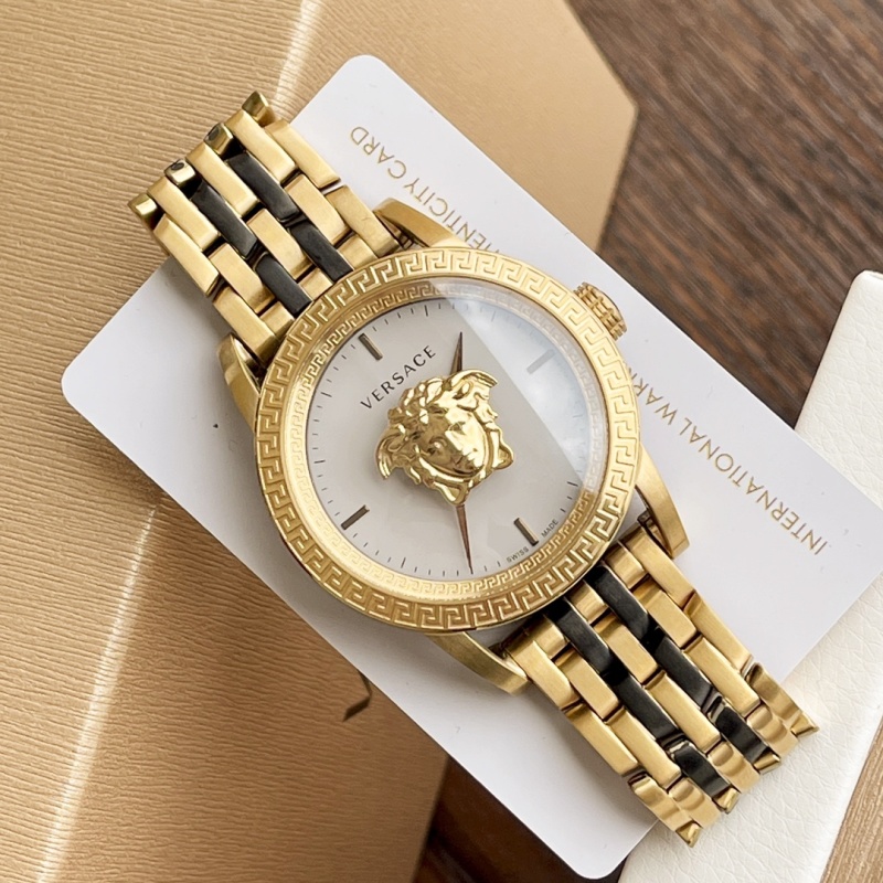 Часы Versace
