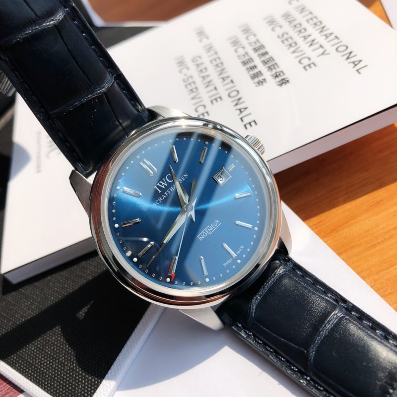 Часы IWC