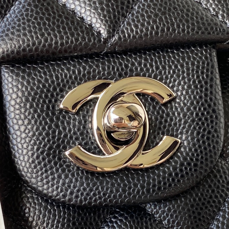 Сумка Chanel Classic Flap, средний размер