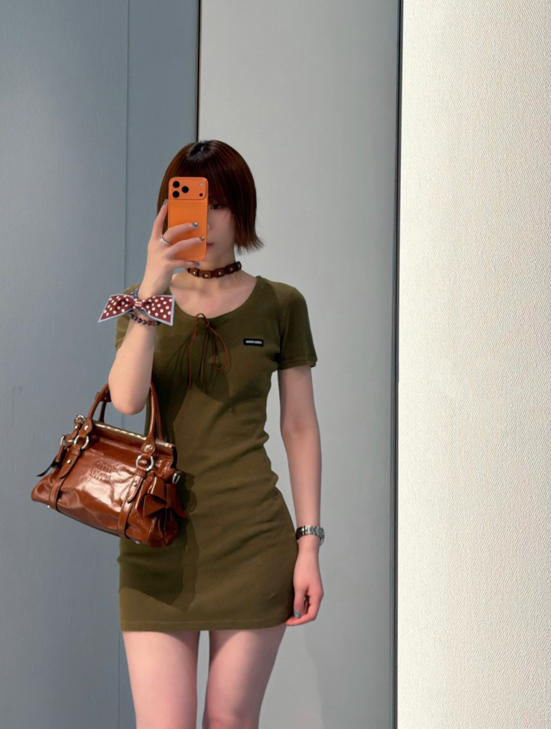 Вязаное платье оливкового цвета Miu Miu