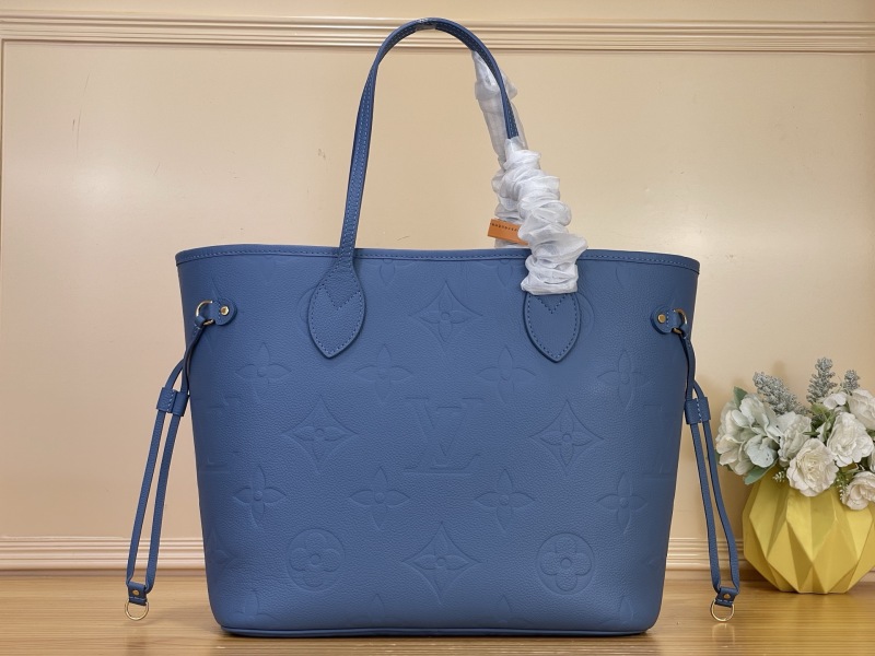 Сумка Louis Vuitton Neverfull MM с тиснением