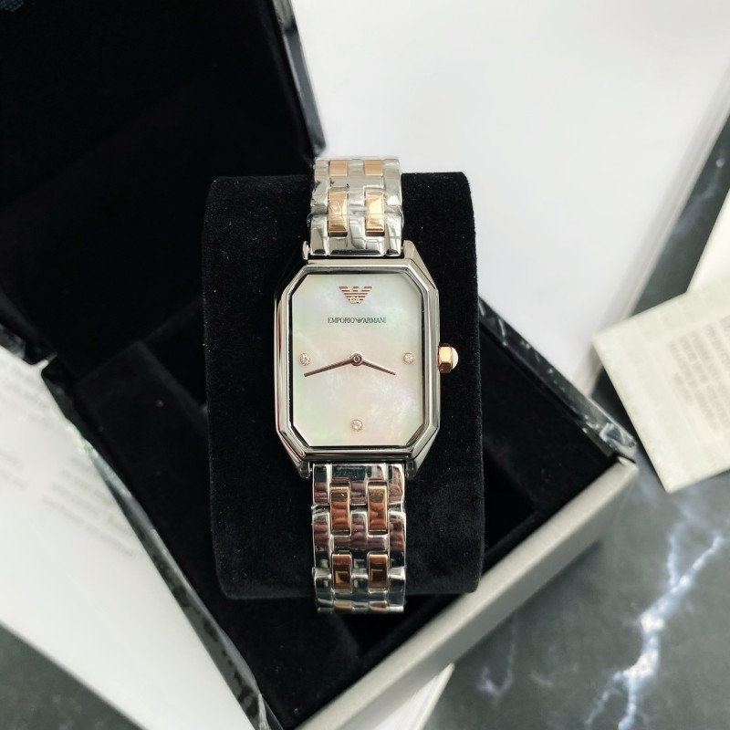 Часы Armani