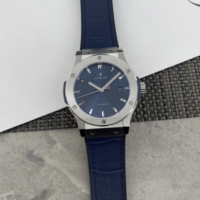 Часы Hublot