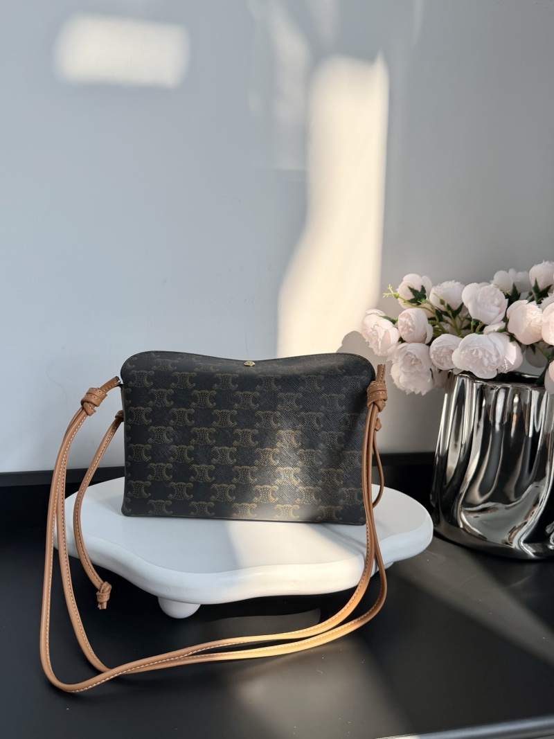 Сумка Celine Trio с узором и кожаным ремешком