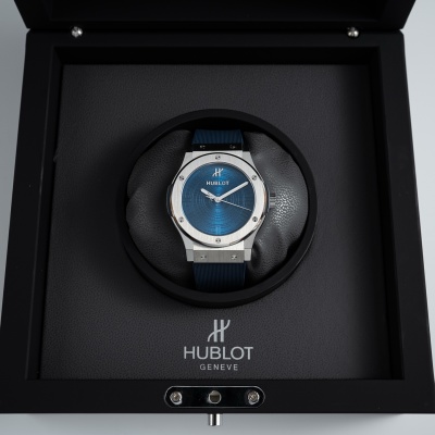 Часы Hublot