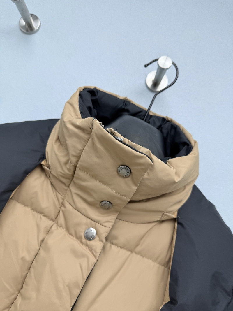Жилет Moncler