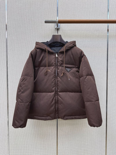 Пуховик Prada