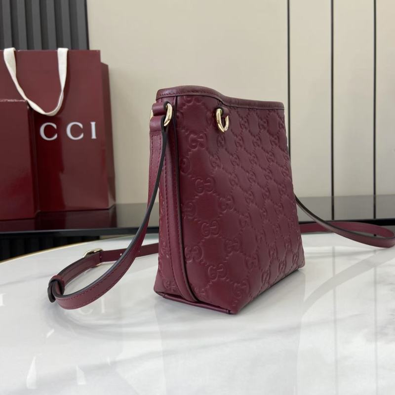 Сумка Gucci бордовая с монограммой