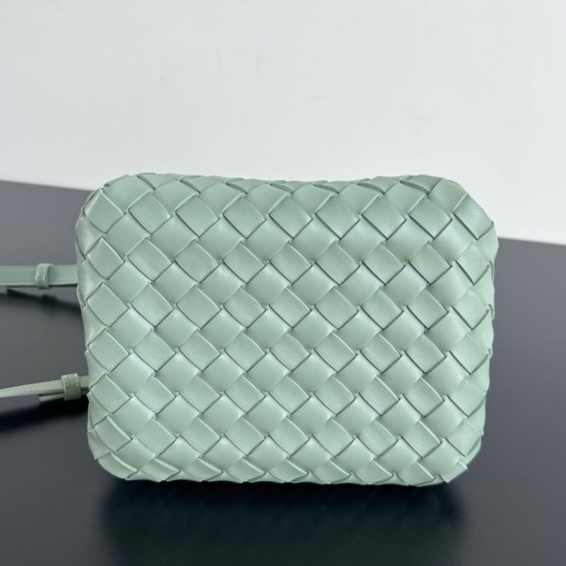 Сумка Bottega Veneta intrecciato с плетением