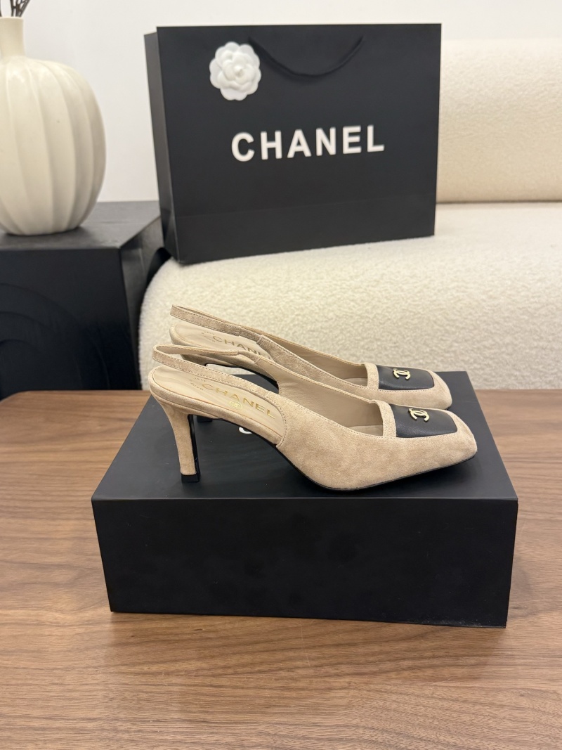 Женские туфли на шпильке с логотипом Chanel