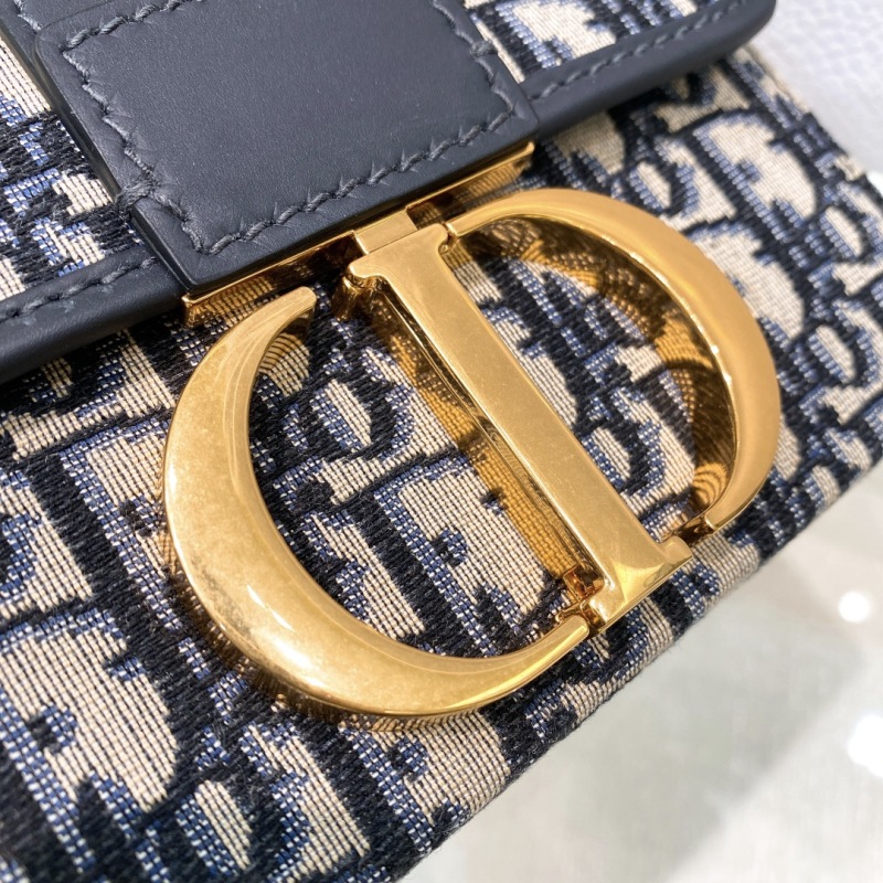 Сумка Dior Montaigne 30 Mini