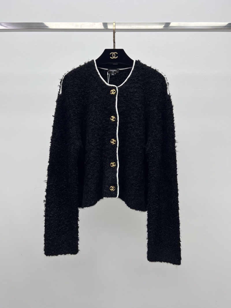 Короткий женский кардиган из мохера с контрастной отделкой Chanel