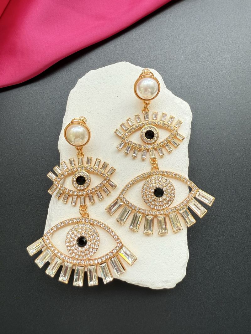 Серьги с глазами и жемчугом Schiaparelli