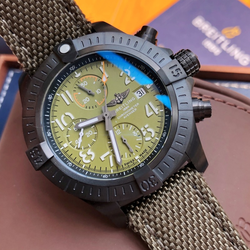Часы Breitling