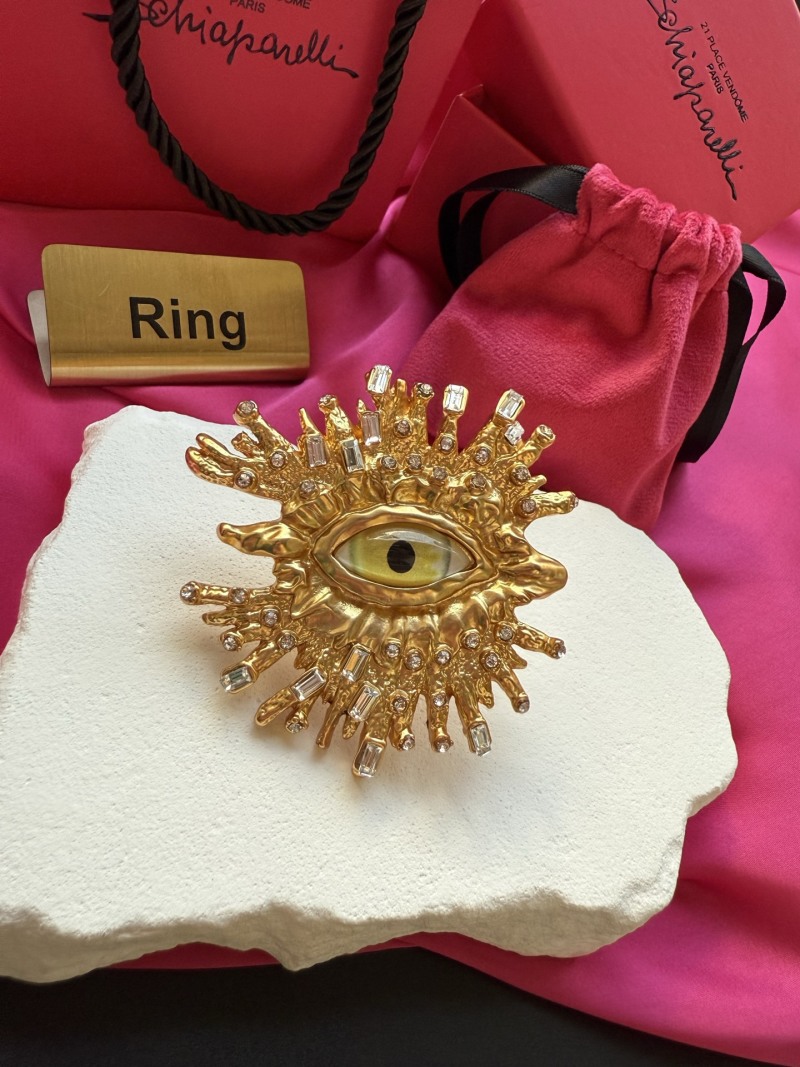 Брошь в виде глаза с кристаллами Schiaparelli