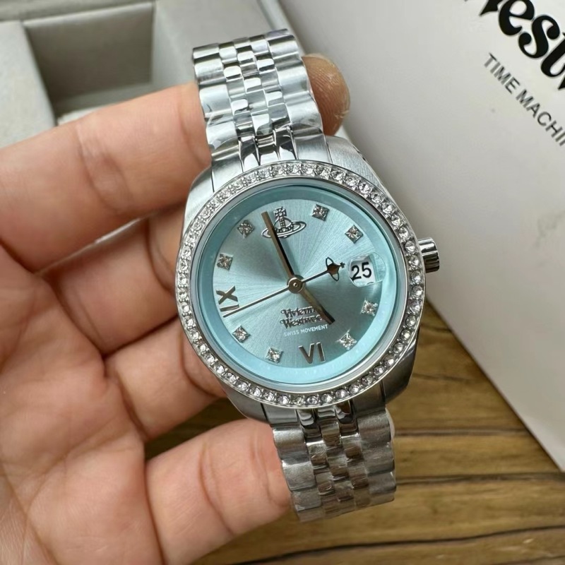 Часы Vivienne Westwood