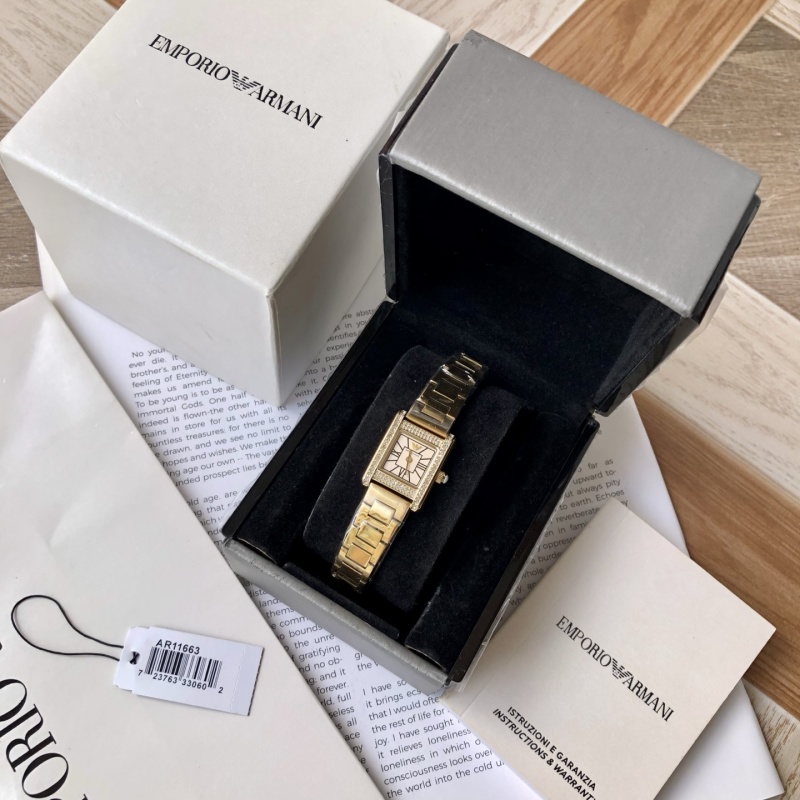 Часы Armani