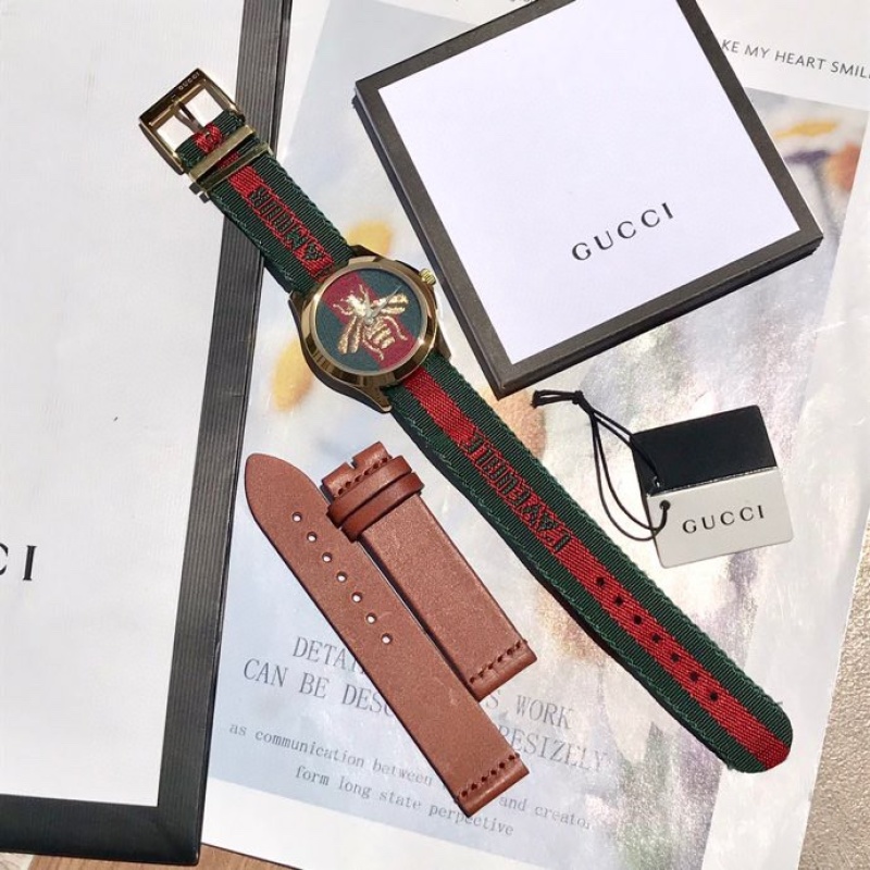 Часы Gucci