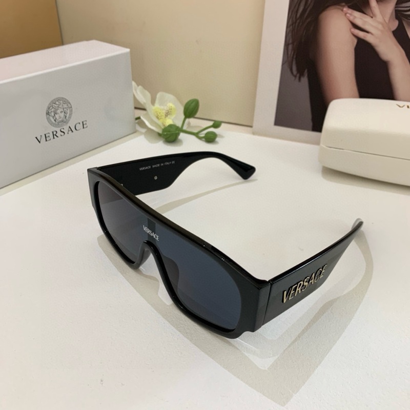 Солнцезащитные очки Versace крупные черный цвет унисекс