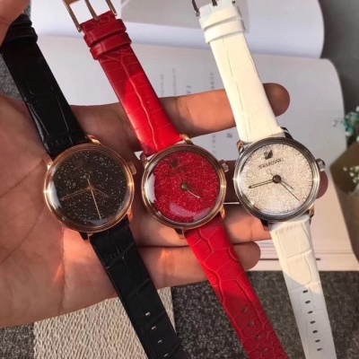Часы Swarovski